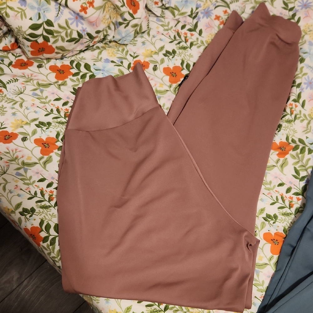 Elegant Mauve Joggers for Women